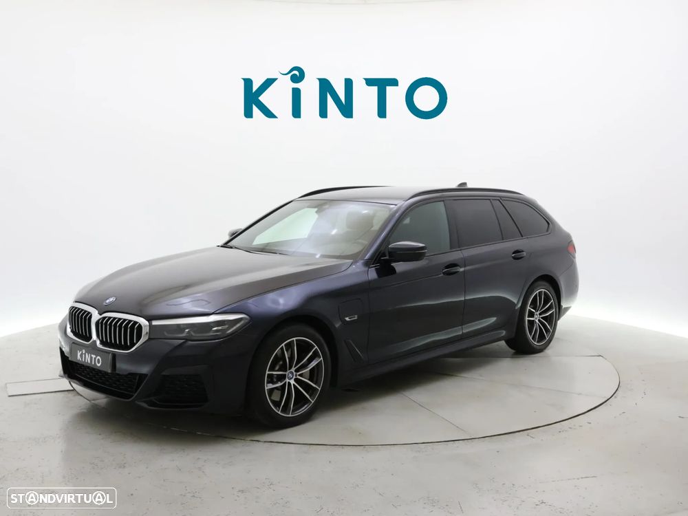BMW 530 e Pack Desportivo M - 1