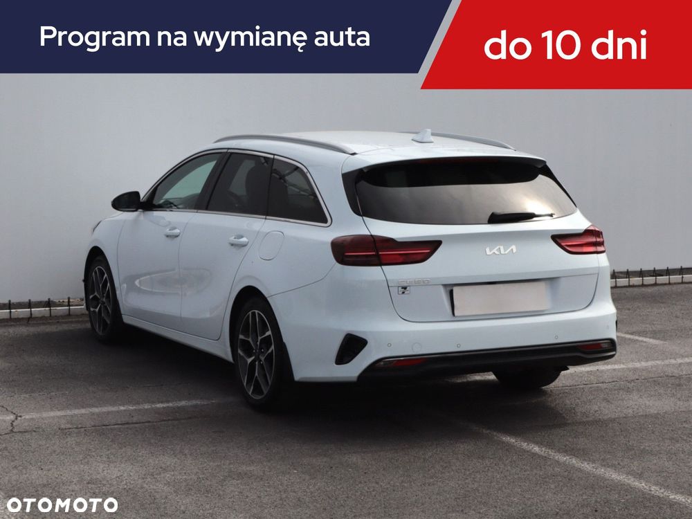 Kia Ceed - 6