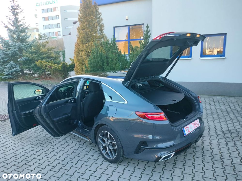 Kia ProCeed 1.4 T-GDI OPF GT LINE - 16