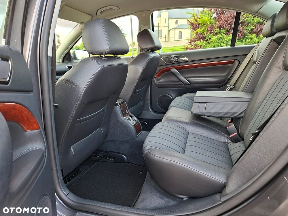 Skoda Superb 1.8T Elegance - 10