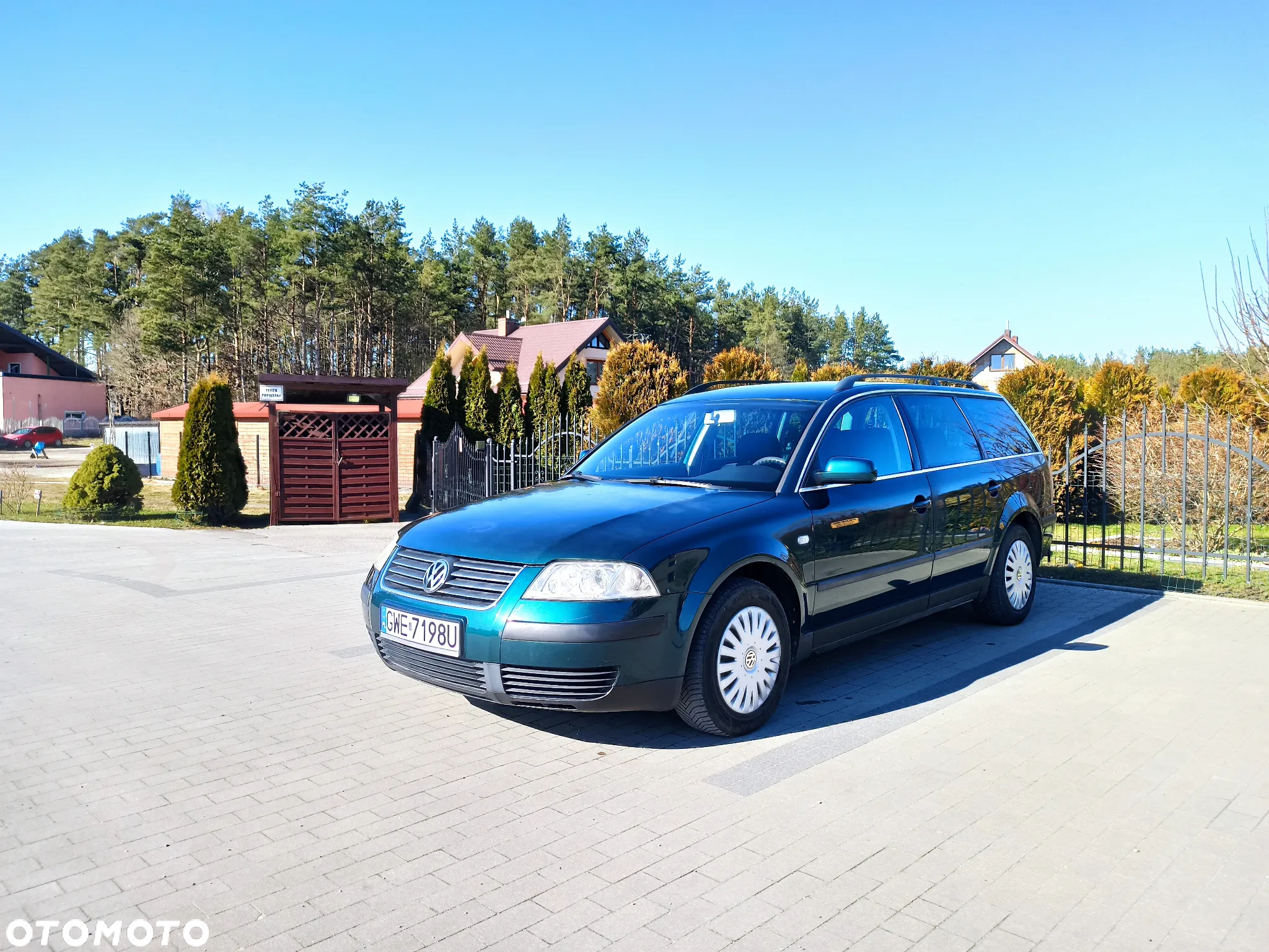 Volkswagen Passat 1.6 Trendline - 2
