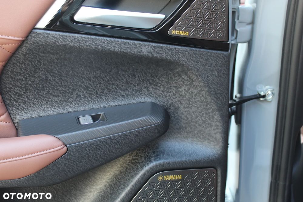 Mitsubishi Outlander Instyle Plus - 13