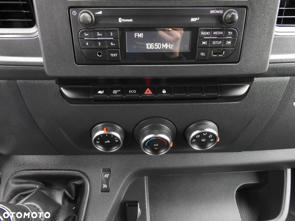 Renault MASTER  PLANDEKA 10 PALET WEBASTO TEMPOMAT LEDY PNEUMATYKA KLIMATYZACJA  165KM - 35