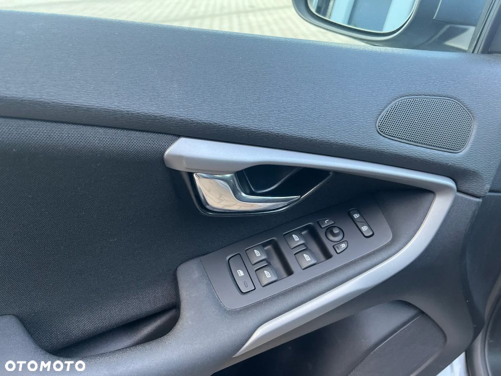Volvo V40 T2 Drive-E Kinetic - 15