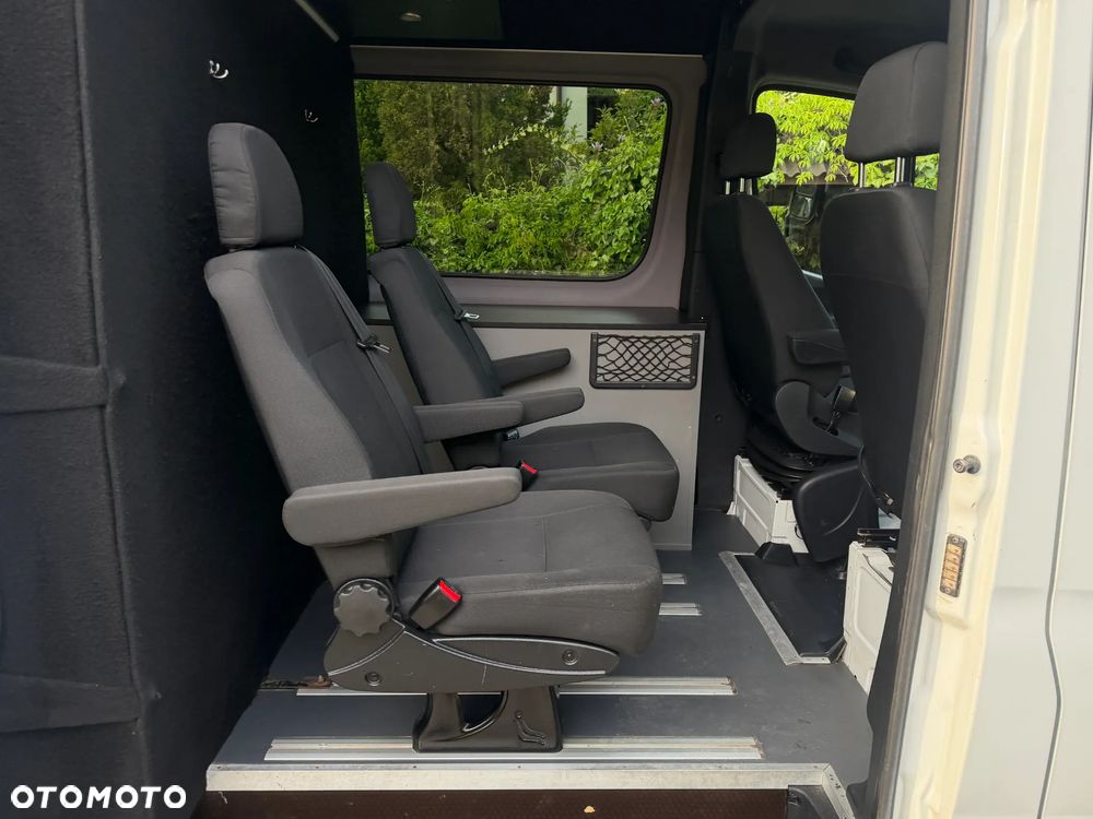 Mercedes-Benz SPRINTER - 26