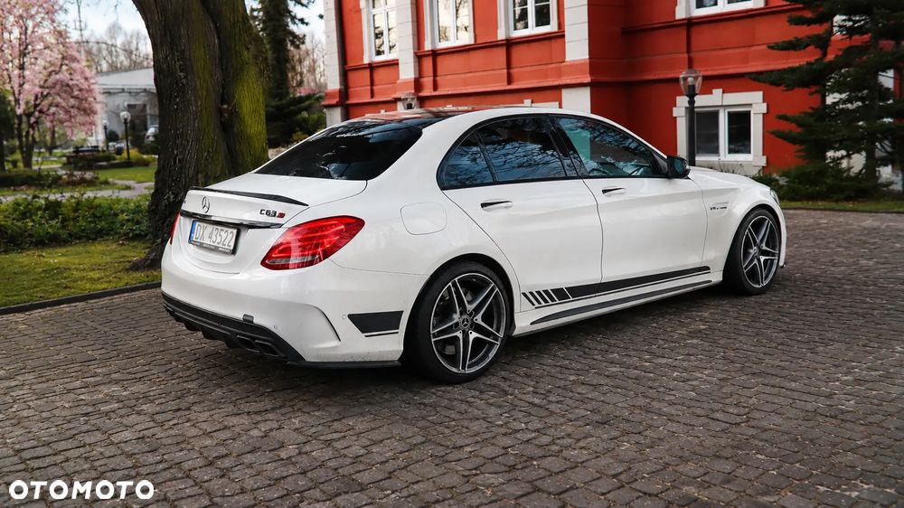 Mercedes-Benz Klasa C AMG 63 S - 26