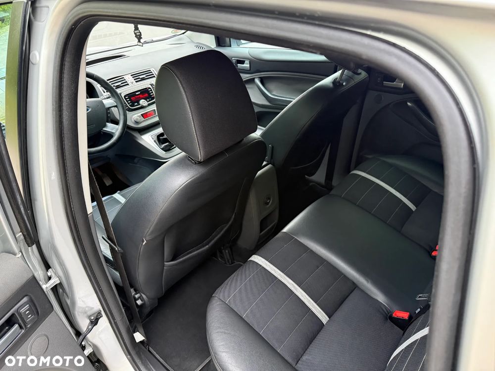Ford Kuga 2.0 TDCi Titanium - 19