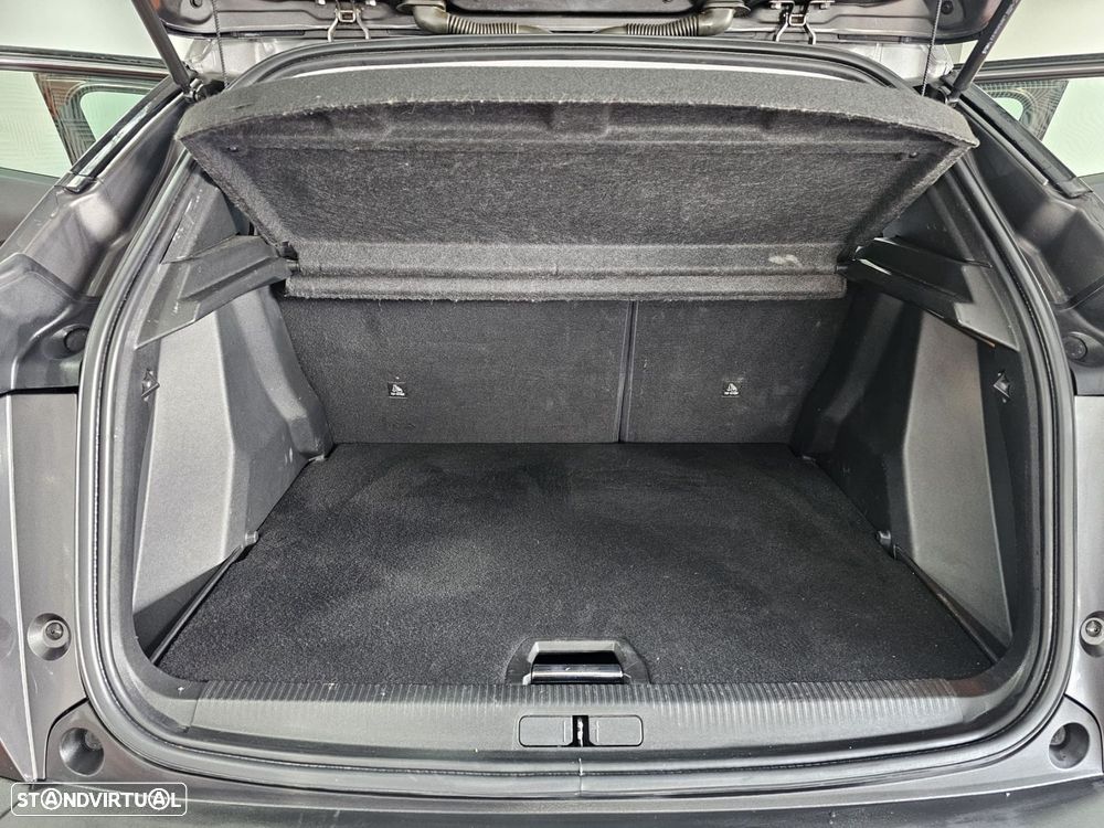 Peugeot 2008 1.5 BlueHDi Active Pack EAT8 - 22