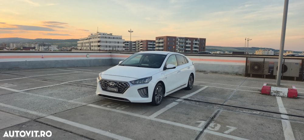 Hyundai IONIQ 1.6 141CP Exclusive - 1