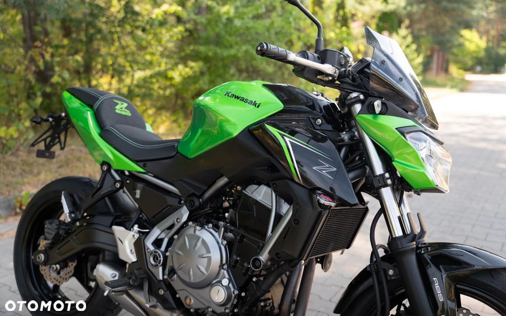 Kawasaki Z 650 - 19