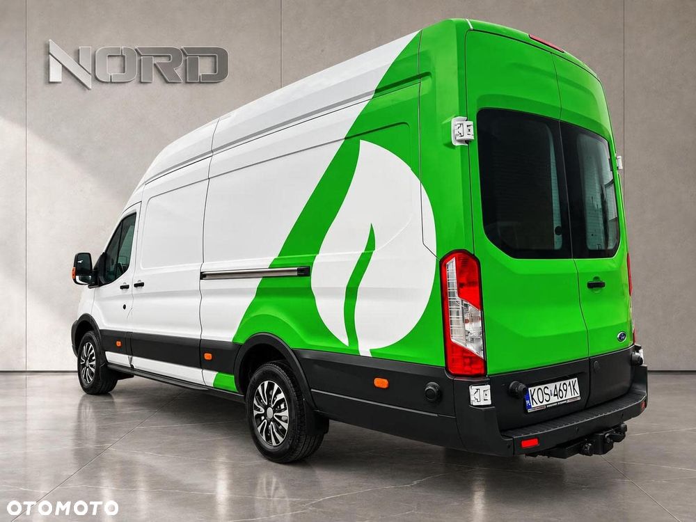 Ford Transit 2.2 - 6