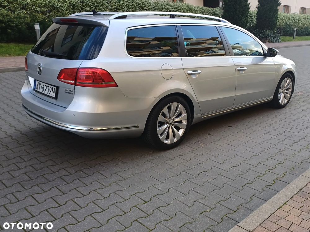Volkswagen Passat 2.0 TDI Comfortline DSG - 8