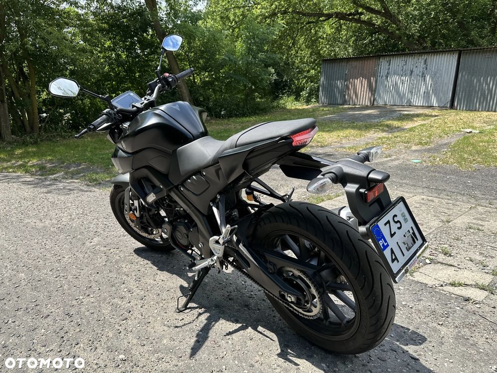 Yamaha MT - 9