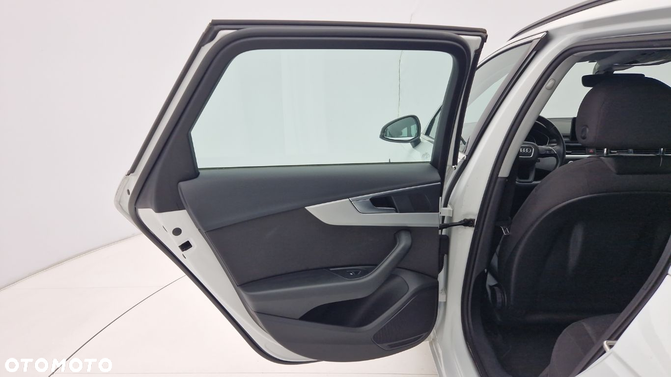 Audi A4 2.0 TDI S tronic - 22