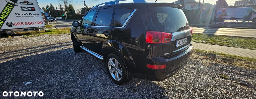 Peugeot 4007 Automatik 7-Sitzer Platinum - 11