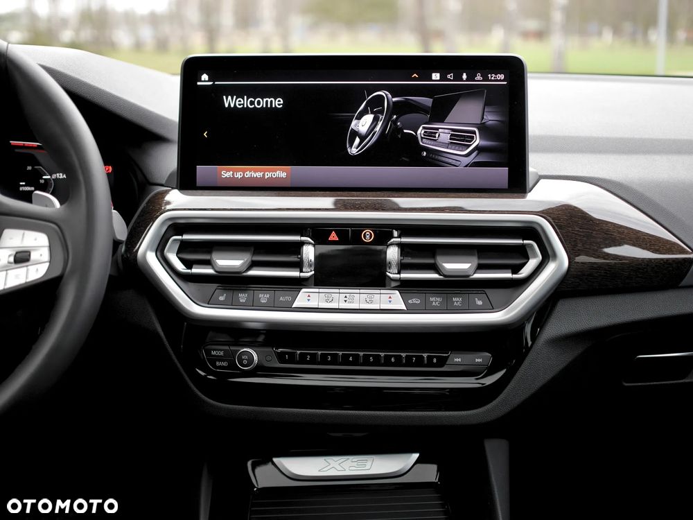 BMW X3 xDrive30i - 29