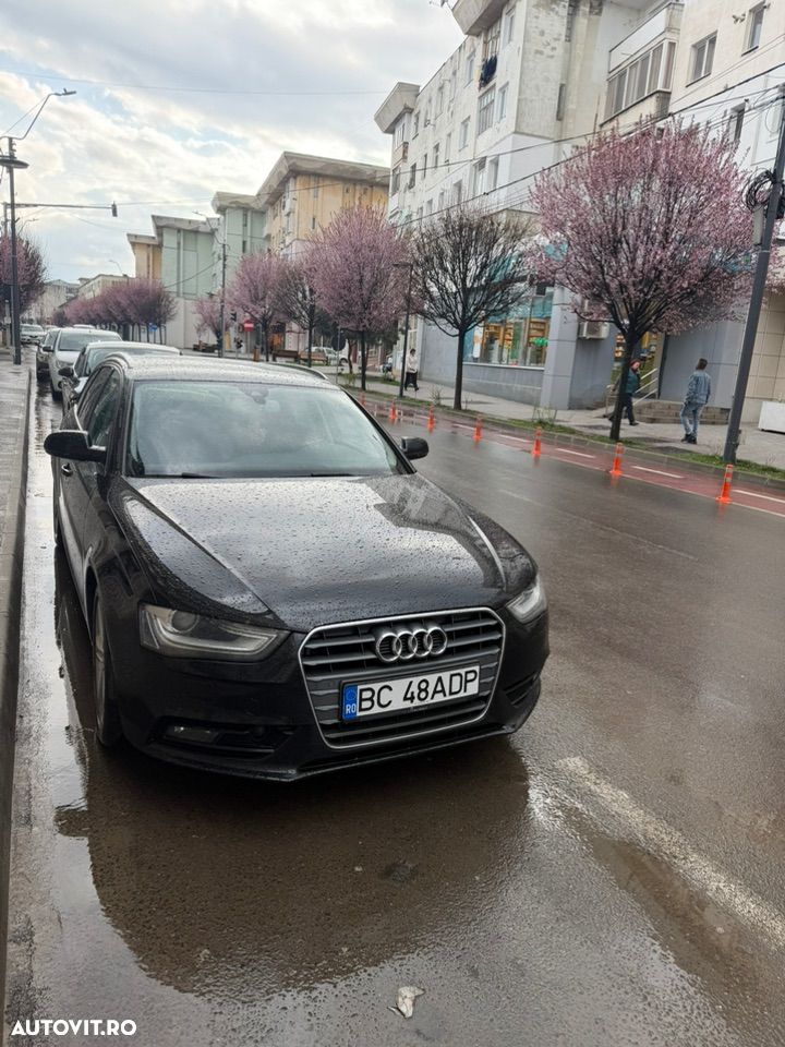 Audi A4 Avant 2.0 TDI Multitronic - 6