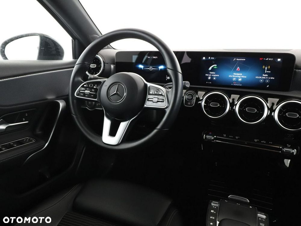 Mercedes-Benz Klasa A 200 d 8G-DCT Progressive - 17