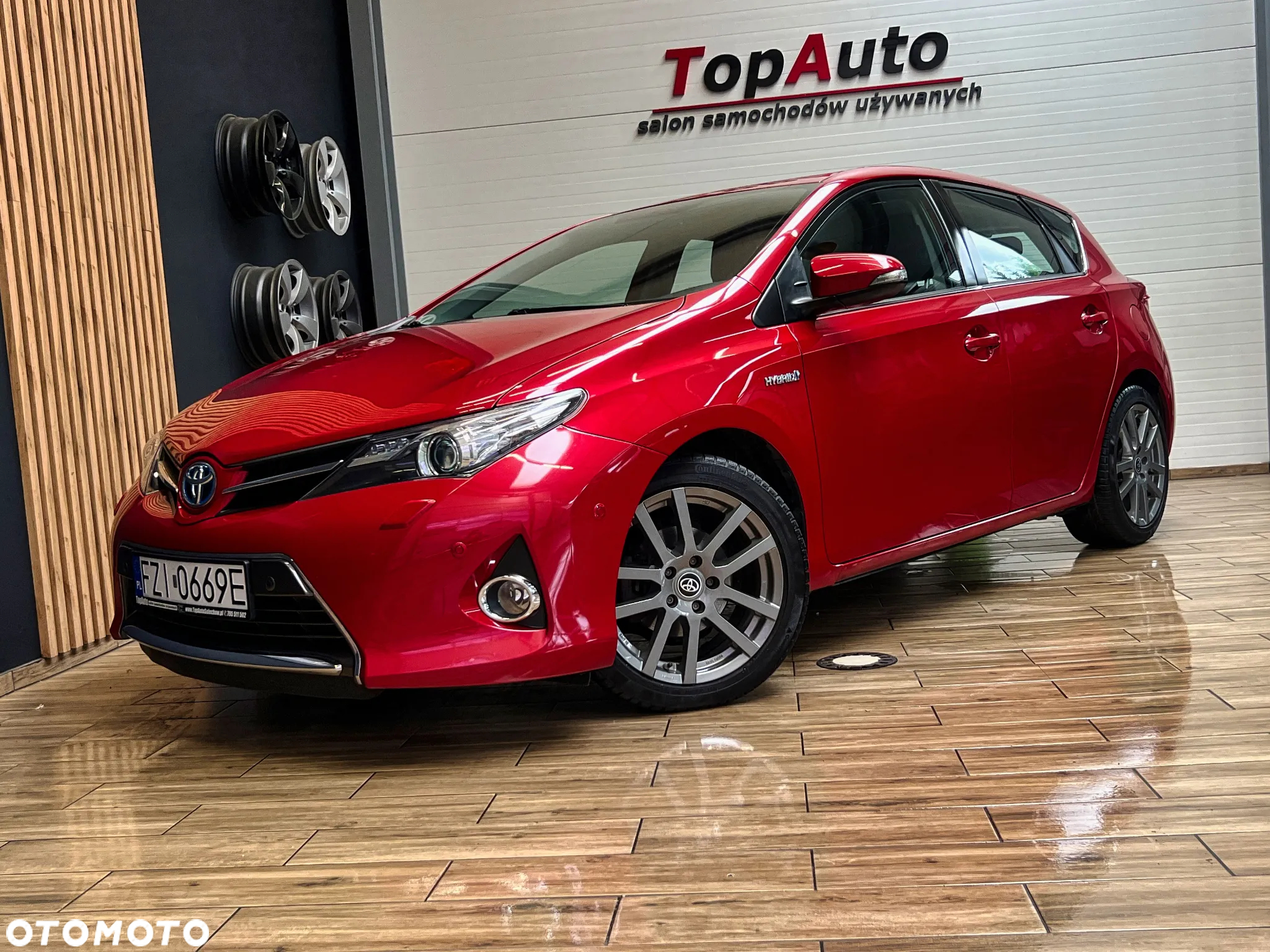 Toyota Auris 1.8 HSD Prestige NAVI - 15