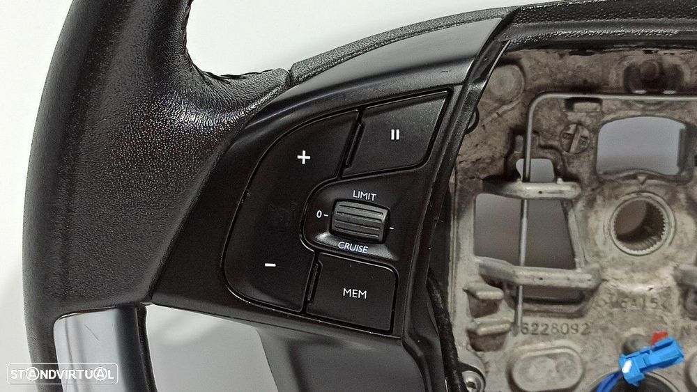 VOLANTE CITROEN C4 PICASSO FEEL - 5