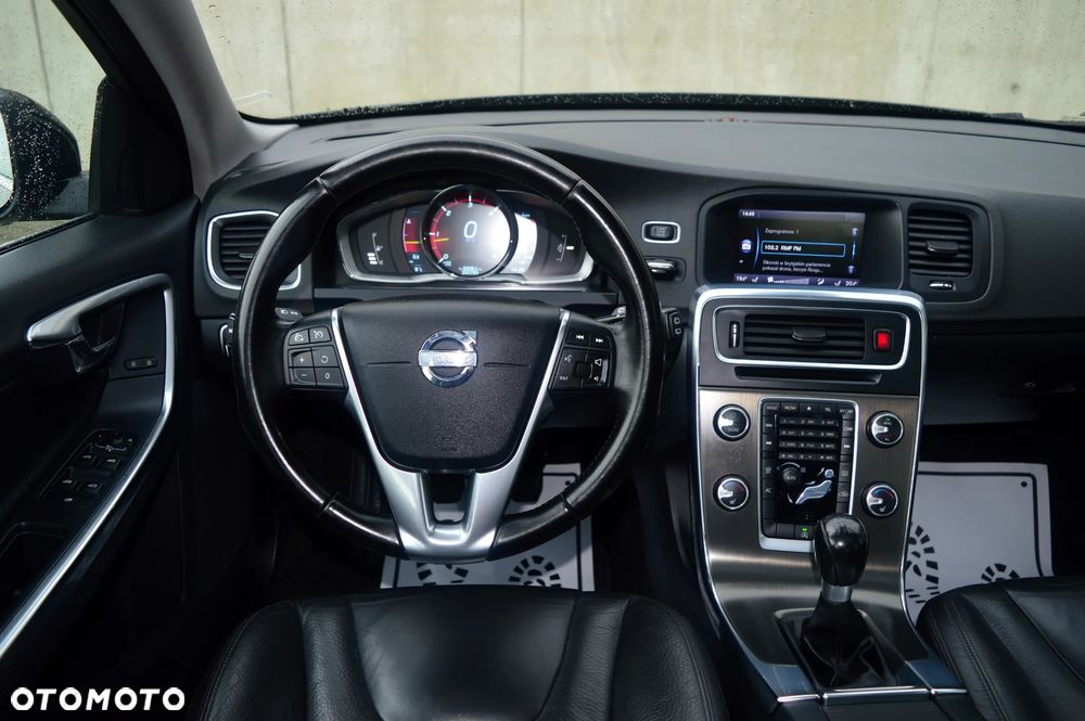 Volvo V60 - 14