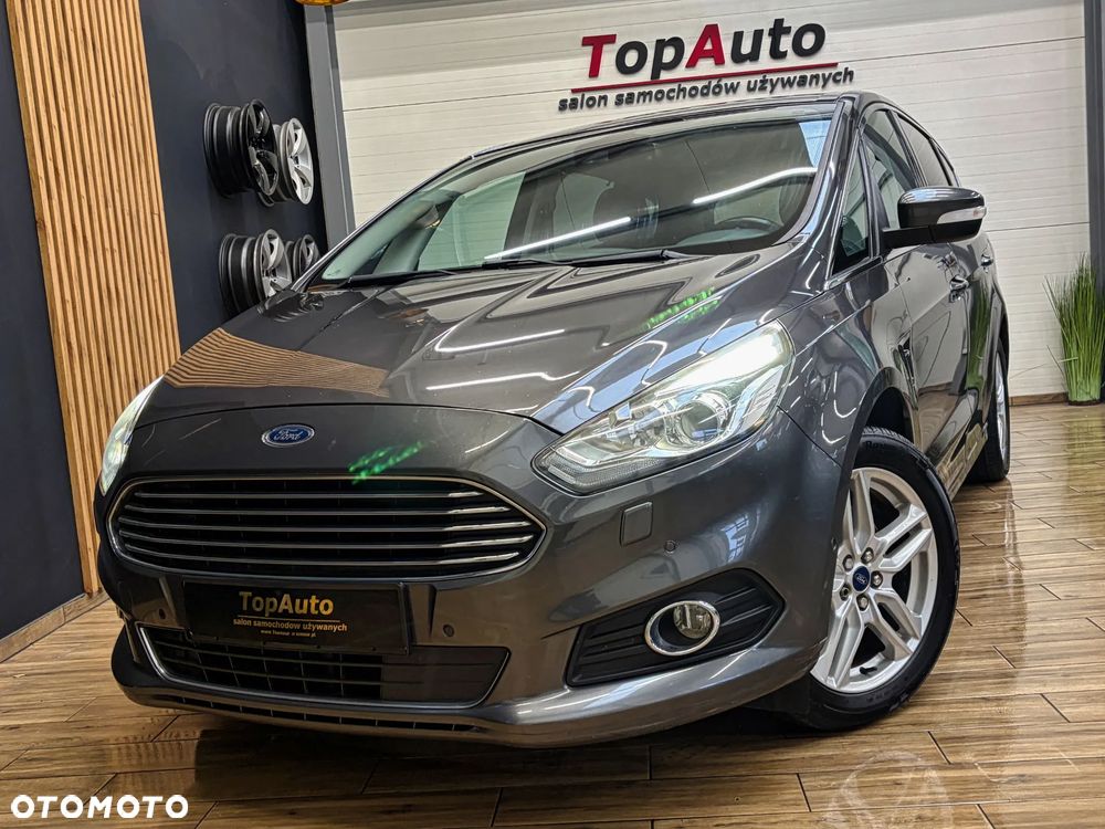 Ford S-Max - 14