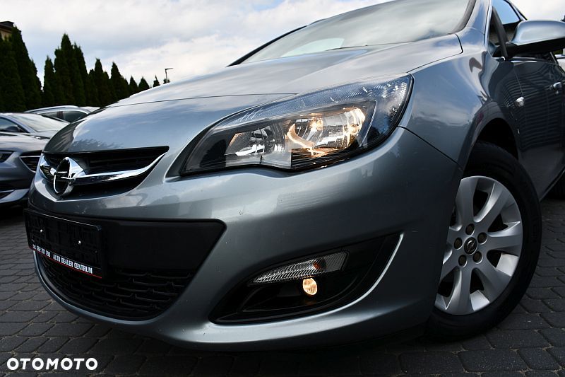 Opel Astra 1.4 Turbo Sport - 31