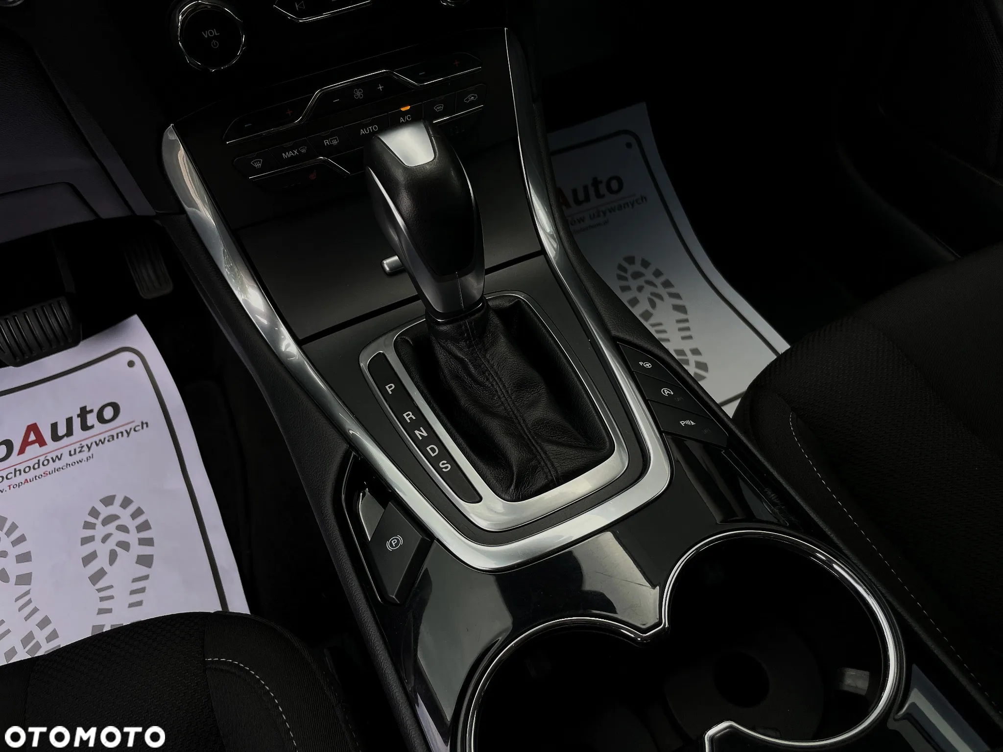 Ford S-Max 2.0 EcoBoost Titanium - 30