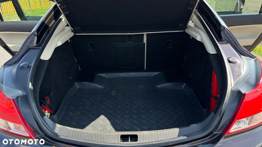 Opel Insignia 2.0 CDTI - 16