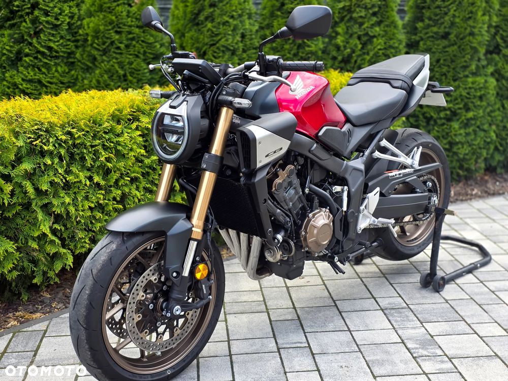 Honda CB - 18
