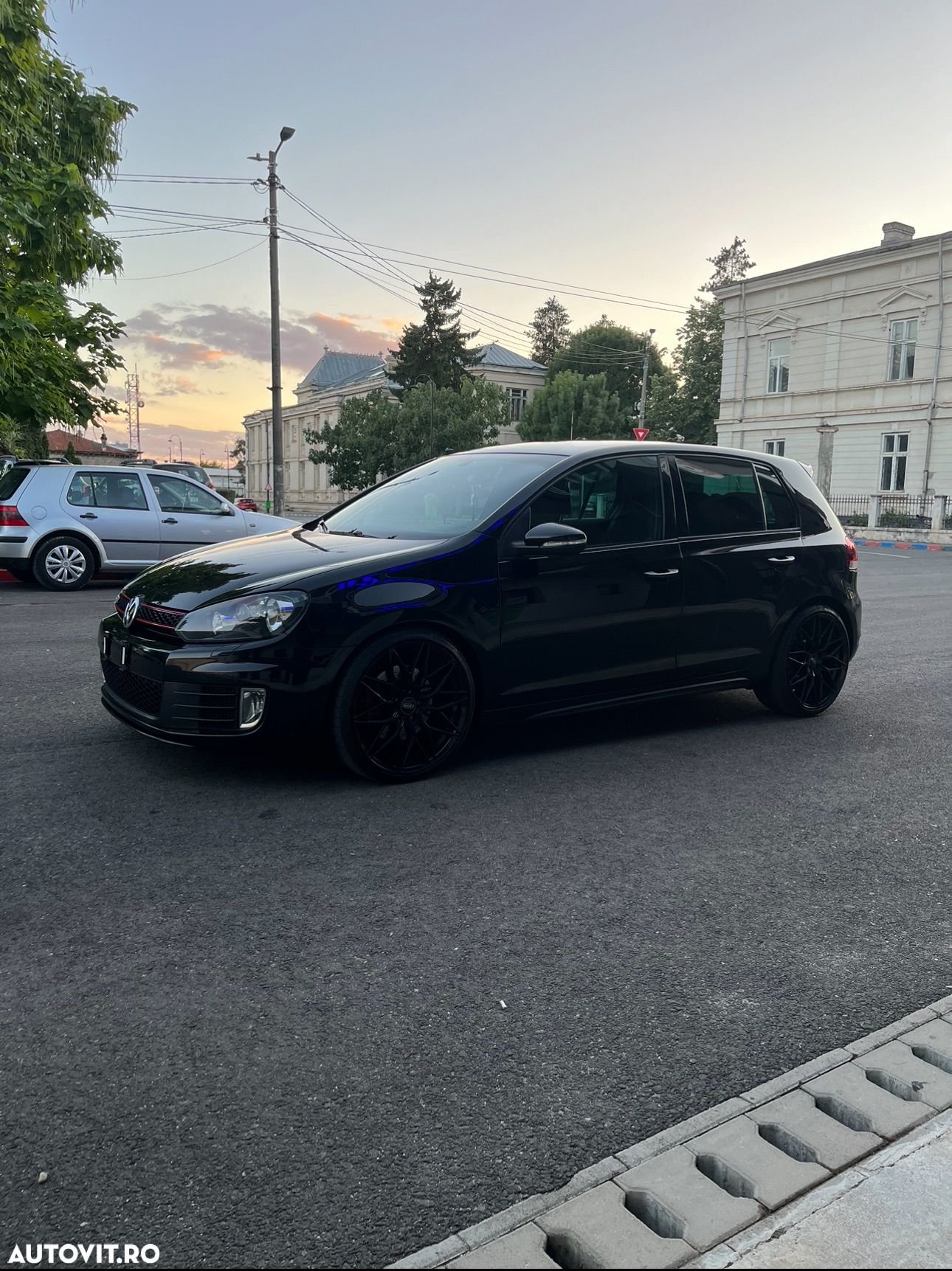 Volkswagen Golf 2.0 GTI DSG - 3