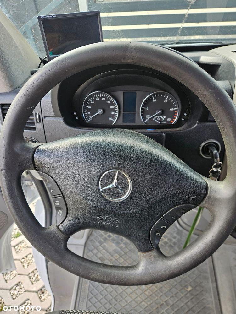 Mercedes-Benz SPRINTER - 9