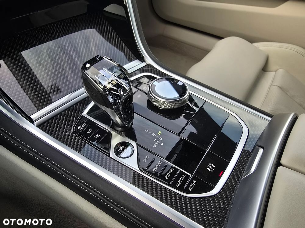 BMW Seria 8 840d xDrive - 16