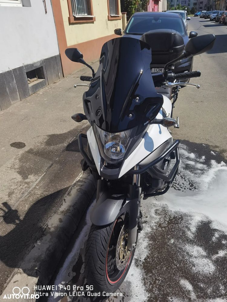 Honda VFR 800X Crossrunner - 1