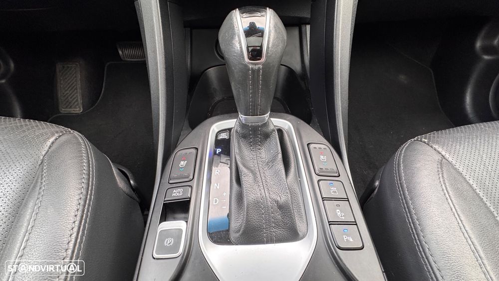 Hyundai Santa Fe 2.2 CRDi Premium Aut. - 6