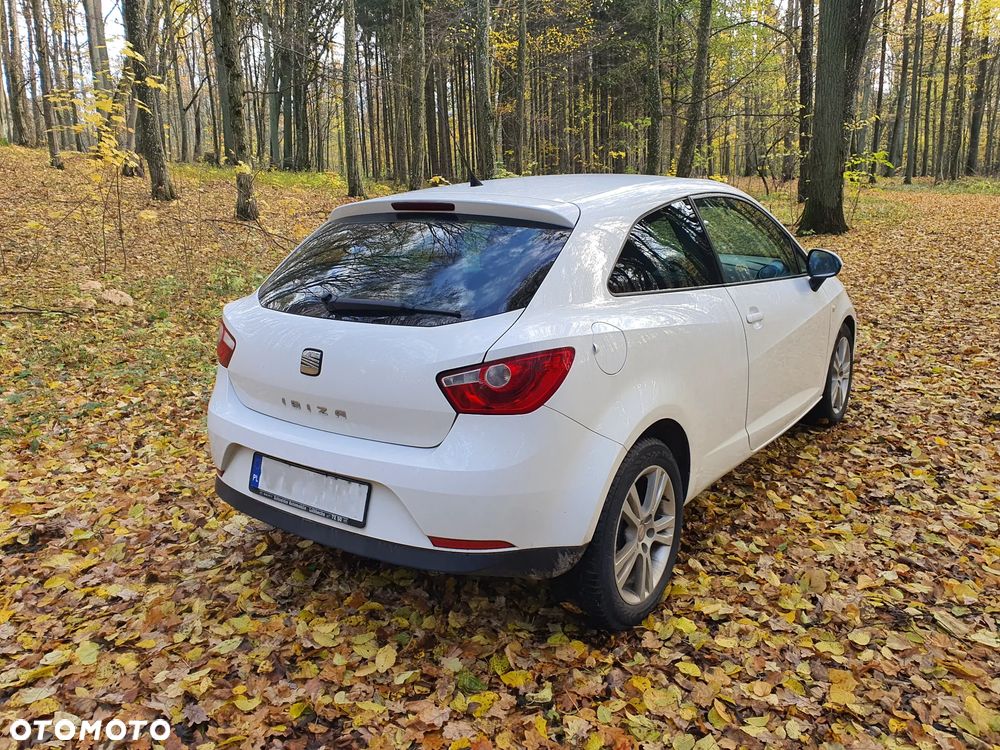 Seat Ibiza SC 1.4 16V Sport - 2