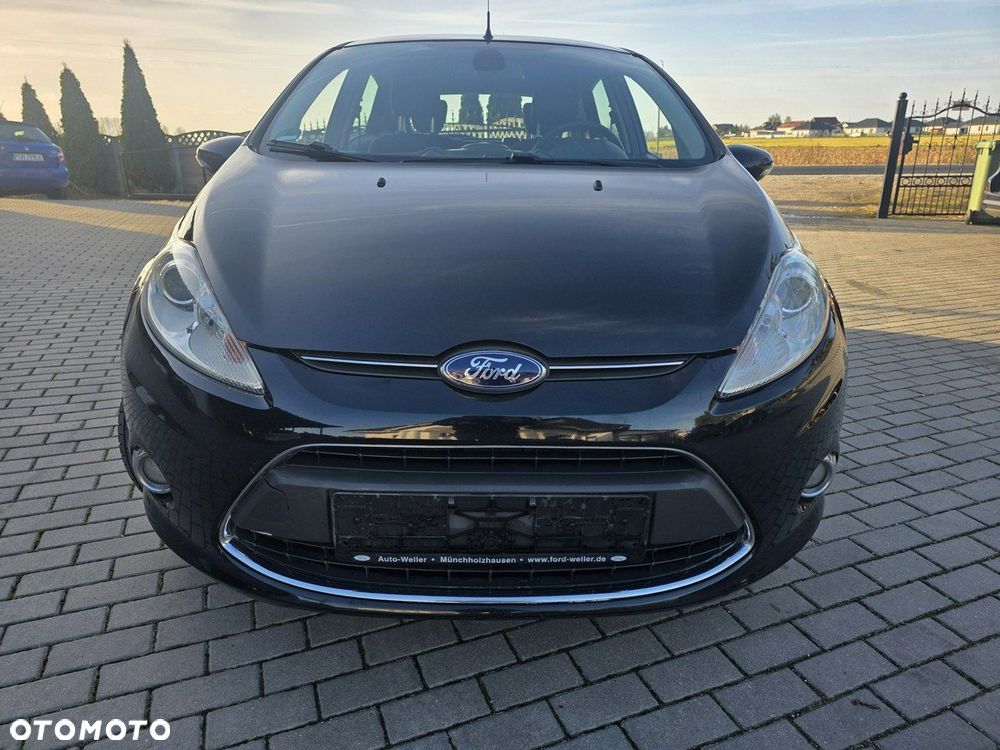 Ford Fiesta - 23