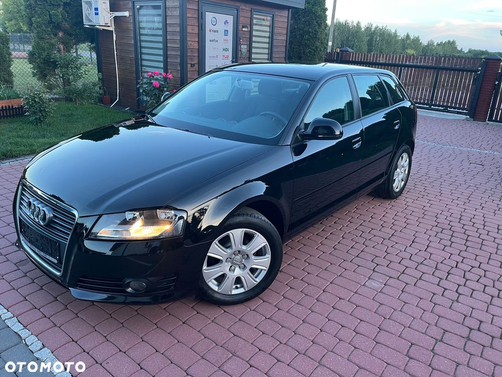 Audi A3 Sportback 1.6 Attraction - 3
