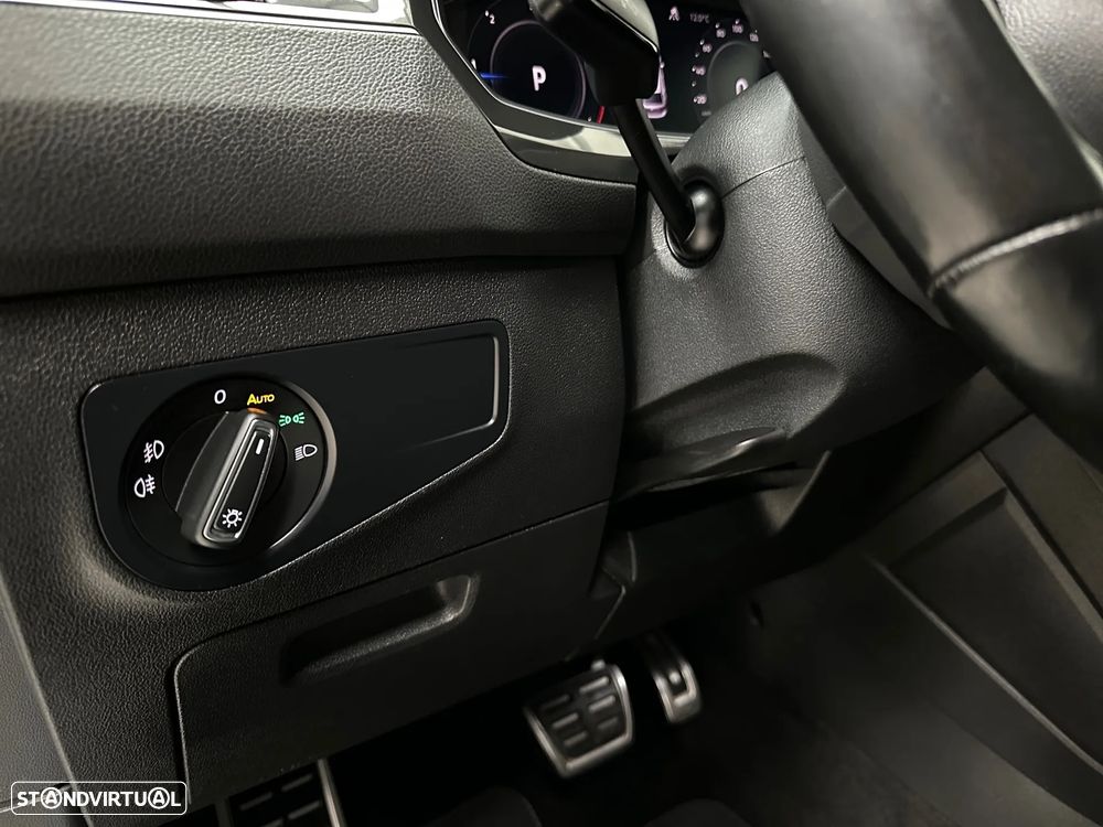 VW Tiguan 2.0 TDI SCR DSG R-Line - 18