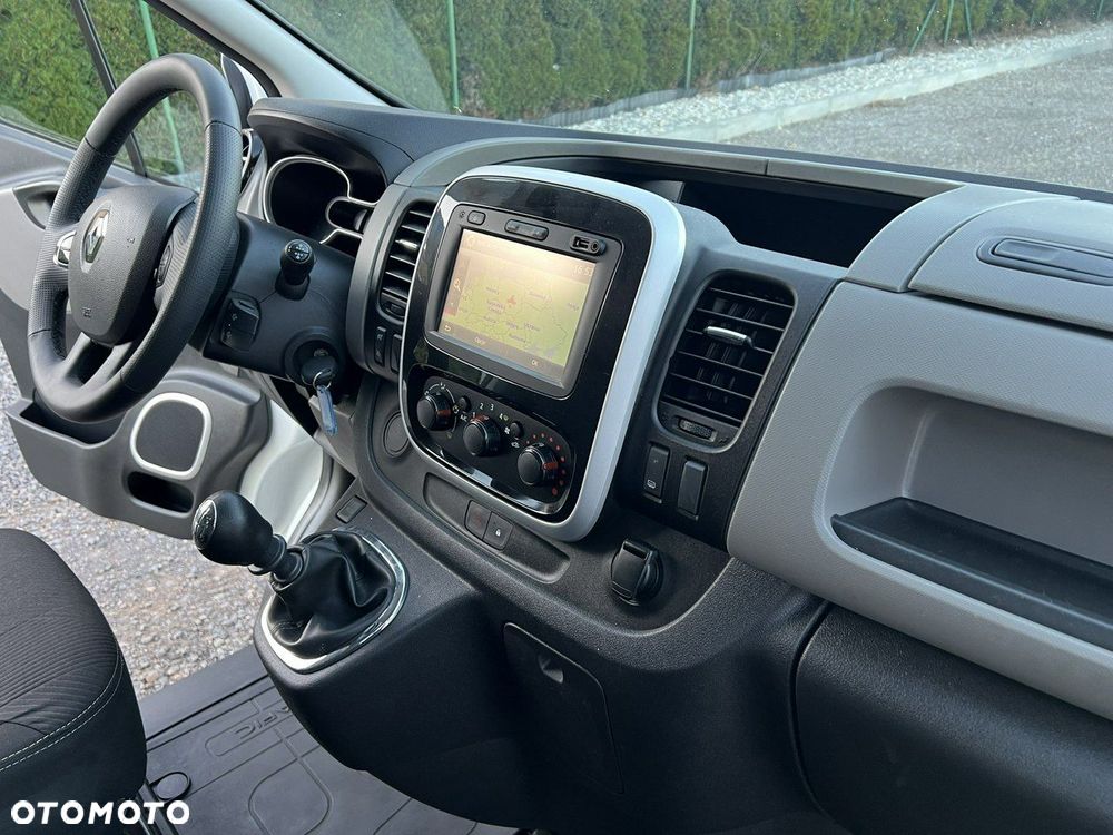Renault Trafic - 15
