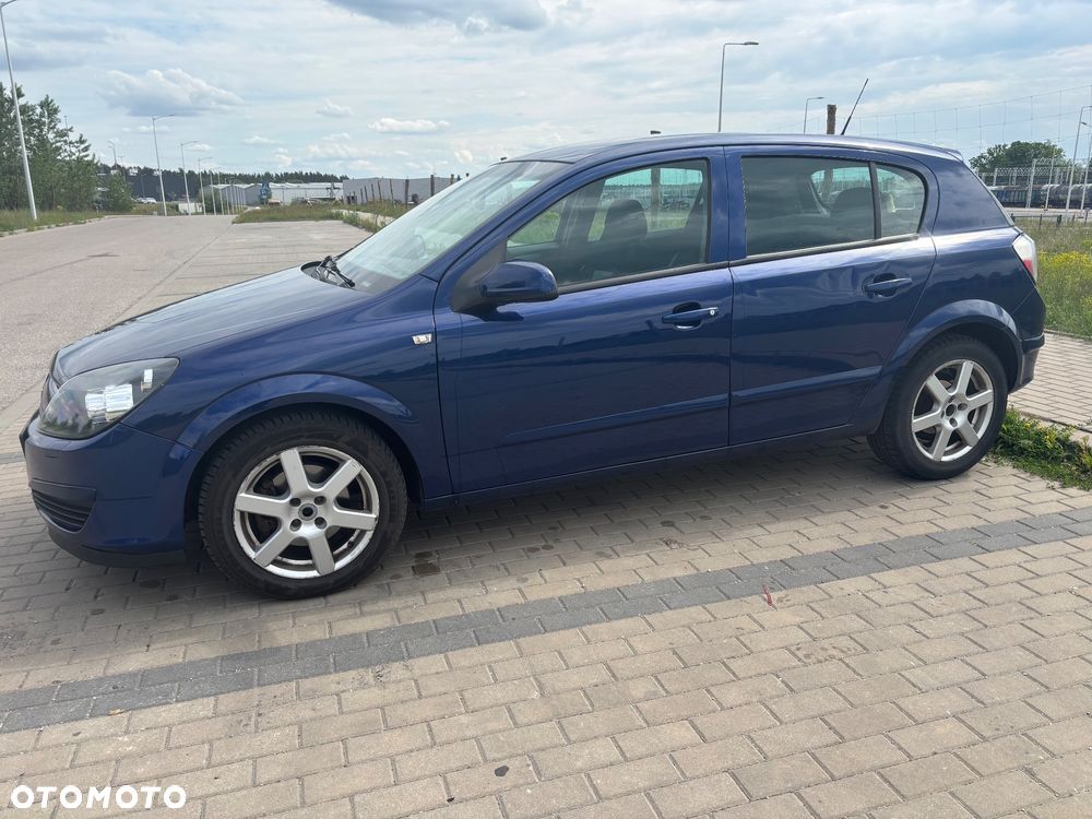Opel Astra 1.6 Cosmo - 1