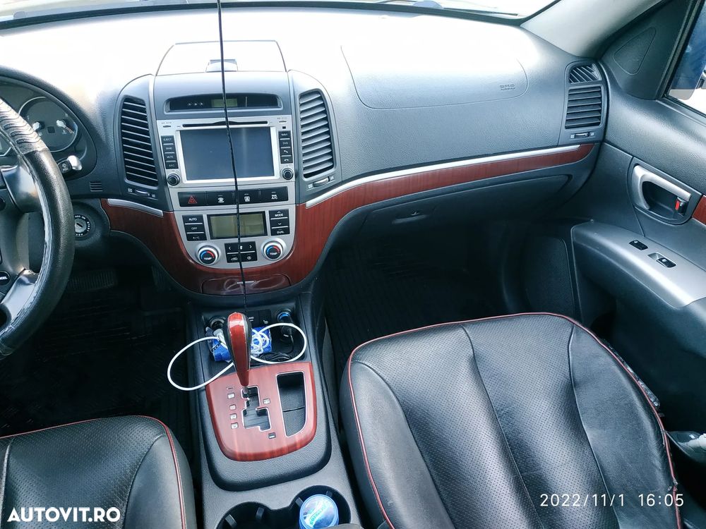 Hyundai Santa Fe - 14