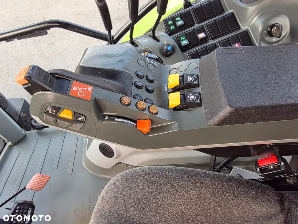 Claas Arion 620 Cis - 18