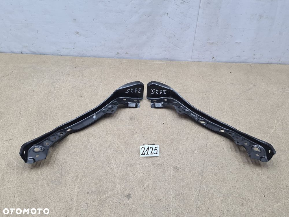 Toyota Corolla E21 53213-02210 wspornik lampy przód przedni komplet R+L - 4