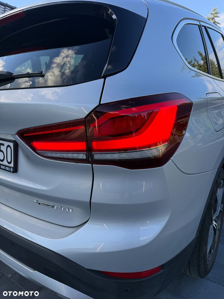BMW X1 xDrive25i GPF xLine - 10