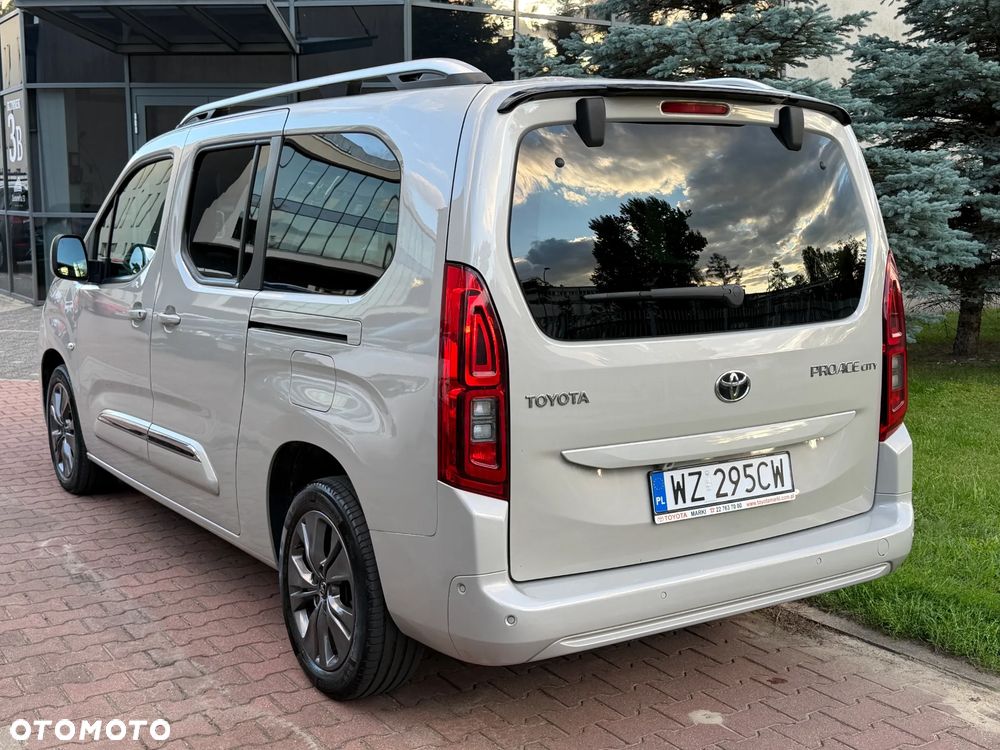Toyota Proace City Verso Long 1.2 D-4T Family - 4