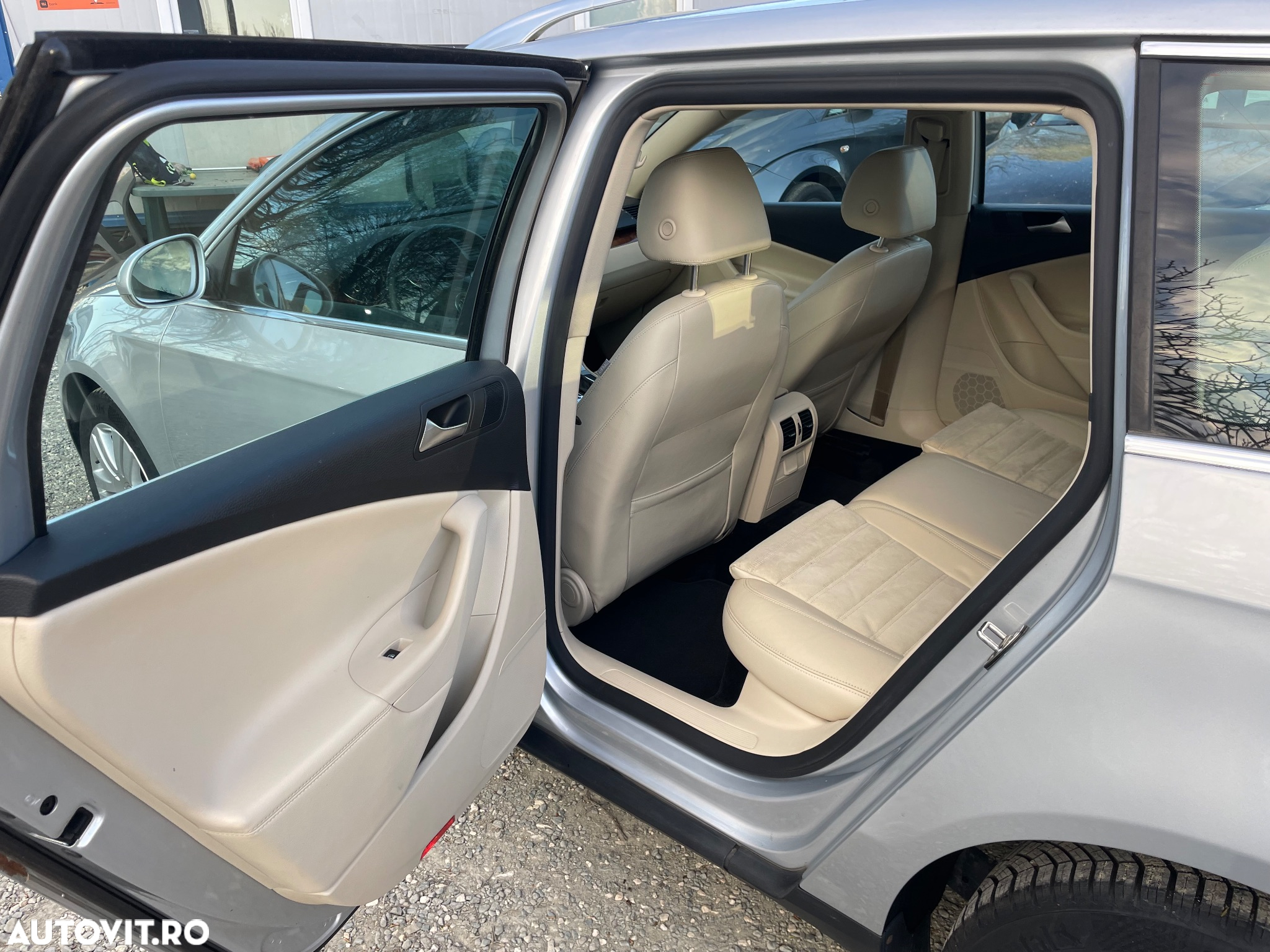 Volkswagen Passat Variant 1.4 TSI Highline DSG - 12