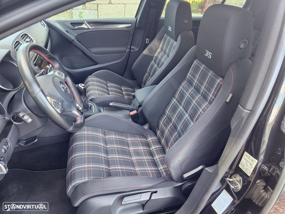 VW Golf 2.0 GTI Edition 35 - 45