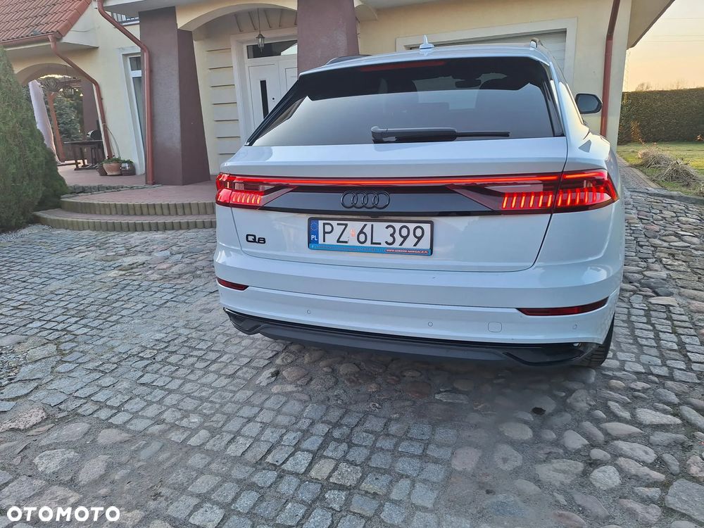 Audi Q8 55 TFSI mHEV Quattro Tiptronic - 24