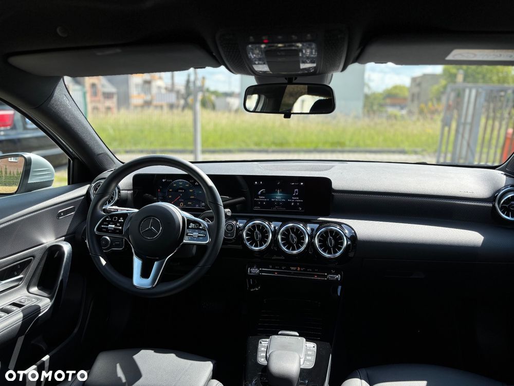 Mercedes-Benz Klasa A 200 Progressive 7G-DCT - 23